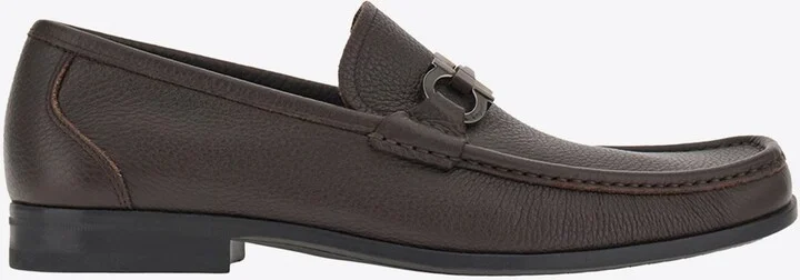 Grandioso Gancini Leather Loafers