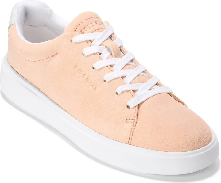 GrandPro Crosscourt Traveler Sneaker