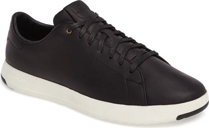 GrandPro Low Top Sneaker