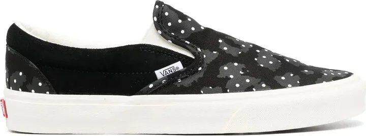 Graphic-Print Sneakers