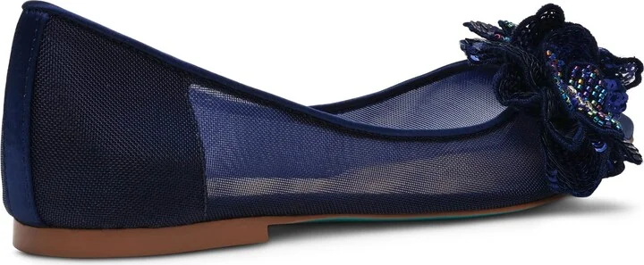 Gray Pointed Toe Flat - Image 8