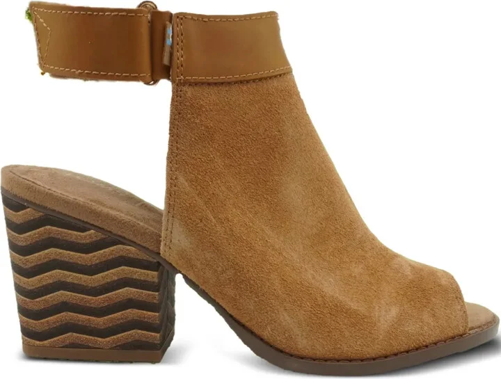 Grenda "Caramel Brown" sandals