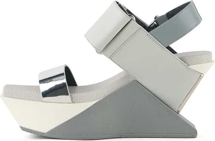 Grey Delta Wedge Sandal - Irony - Image 4