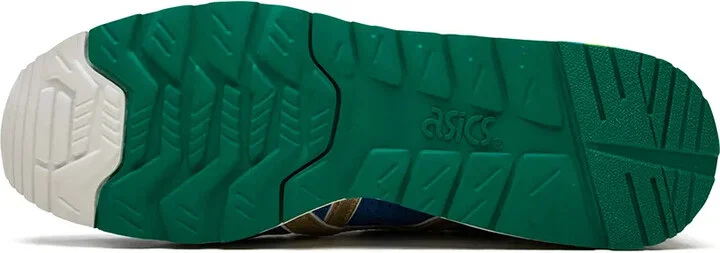 GT-2 "Brazil" sneakers - Image 4