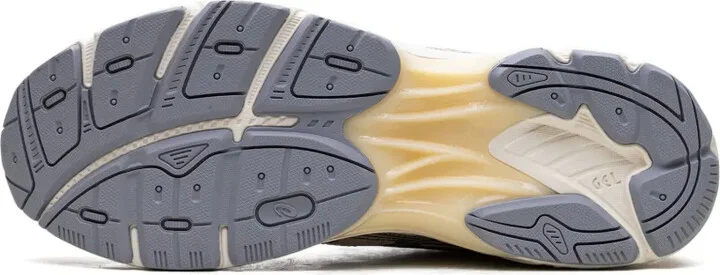 GT-2160 "Cream/Sheet Rock" sneakers - Image 4