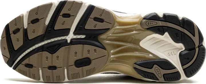 GT-2160 panelled sneakers - Image 4