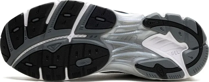 GT-2163 "Black/Pure Silver" sneakers - Image 4