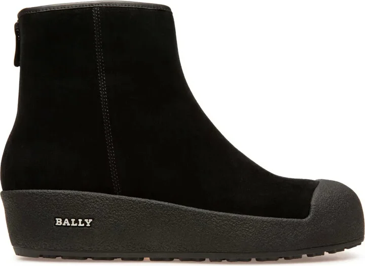 Guard suede ankle boots