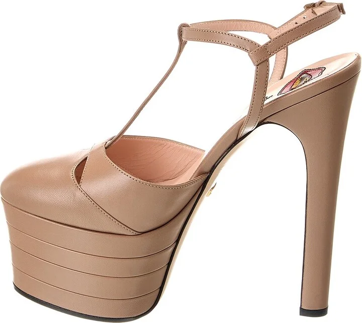 Gucci Leather Platform Pump - Image 2