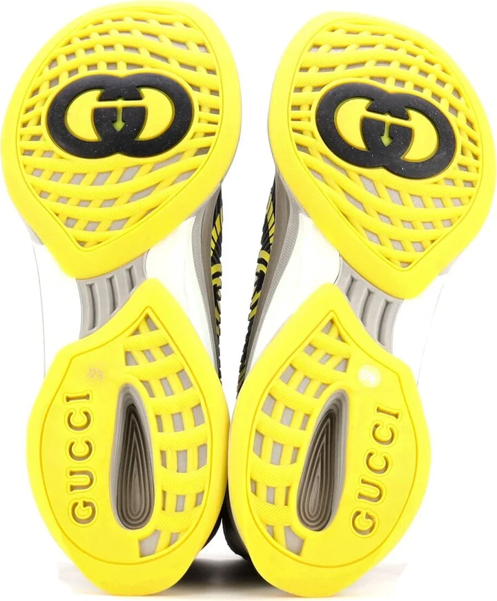 GUCCI Men's Run Sneakers Embroidered Technical Fabric - Image 4