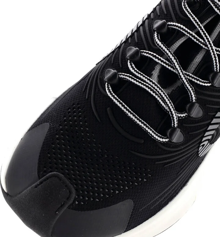 GUCCI Men's Run Sneakers Embroidered Technical Fabric - Image 5