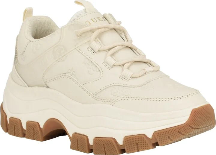 Chic Cream