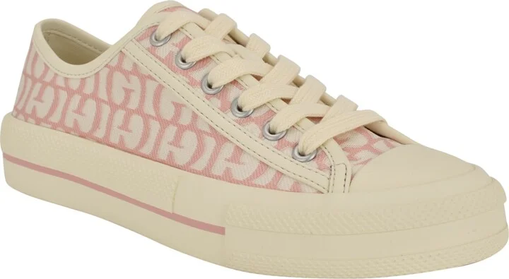 Medium Pink Logo