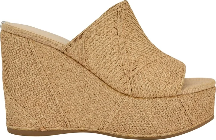 Guess Women's Evenz Woven Platform Wedge Sandals - Image 2