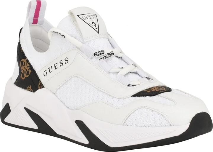 Guess Women's GENIVER Sneaker