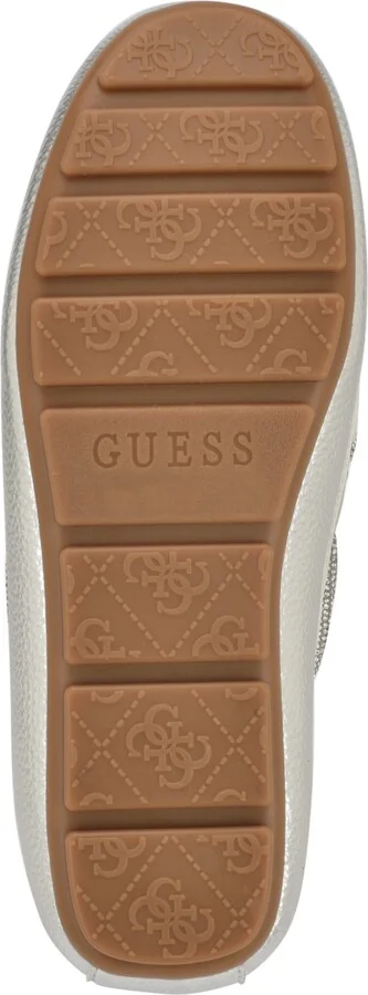 Guess Women's Lavonta Rhinestone Lace Tailored Boat Shoes - Image 9
