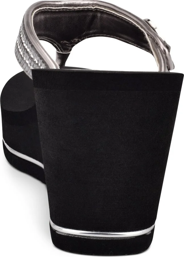 Guess Women's Sarraly Eva Logo Wedge Sandals - Image 8