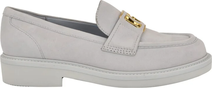 Guess Women's Shuttle Logo Hardware Round Toe Loafers - Image 6
