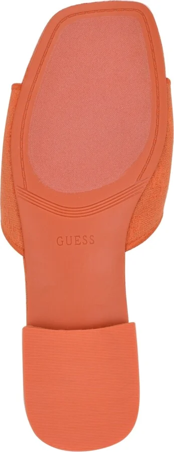 Guess Women's Tarishae One Band Quattro-g Slip On Flat Sandals - Image 9