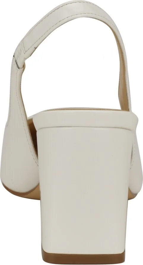 Guess Women's Valinda Slingback Snip Toe Block Heel Sandal - Image 3