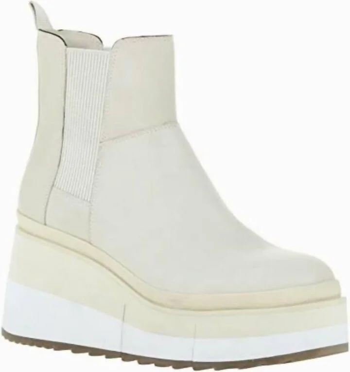 Guild Boot In Khaki