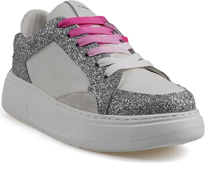 Gummie Sneaker