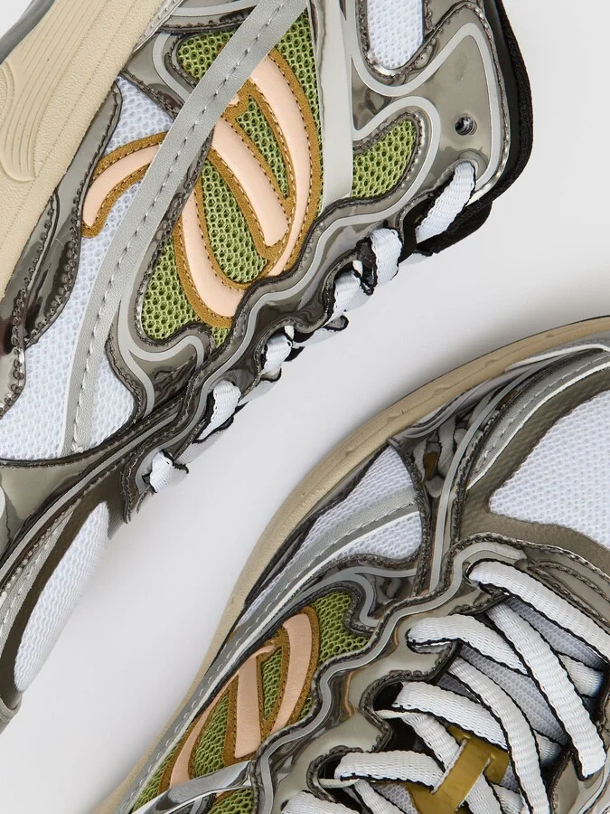 Gunmetal/black Overlay Logo Running Trainers - Image 5
