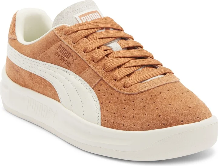 GV Special Suede Sneaker