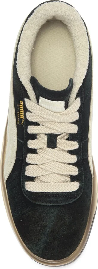 GV Special The NeverWorn V Sneaker - Image 5