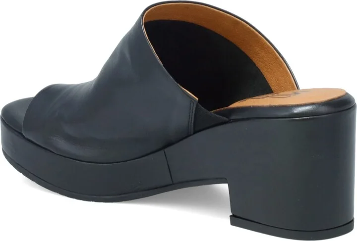 Gwen Platform Sandal - Image 2