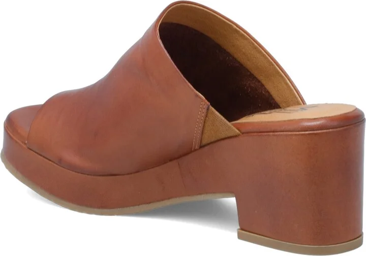 Gwen Platform Sandal - Image 10