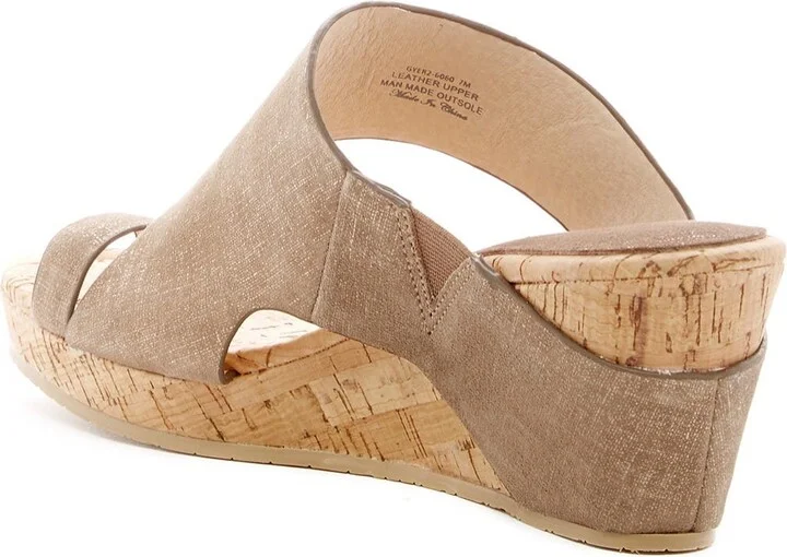 Gyer Leather Wedge Sandal - Image 8