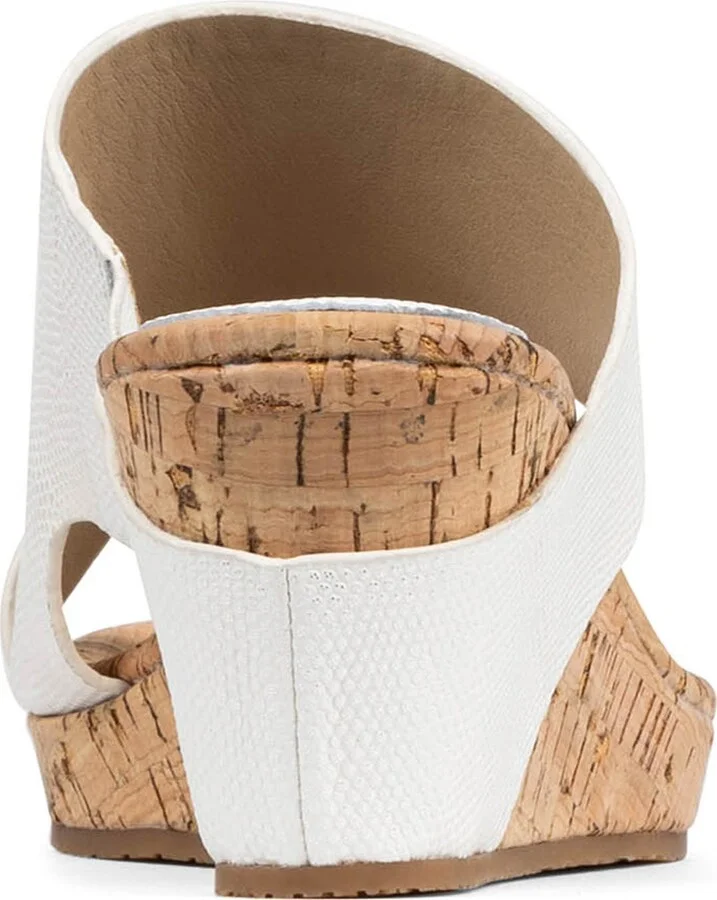 Gyer Wedge Sandal - Image 10