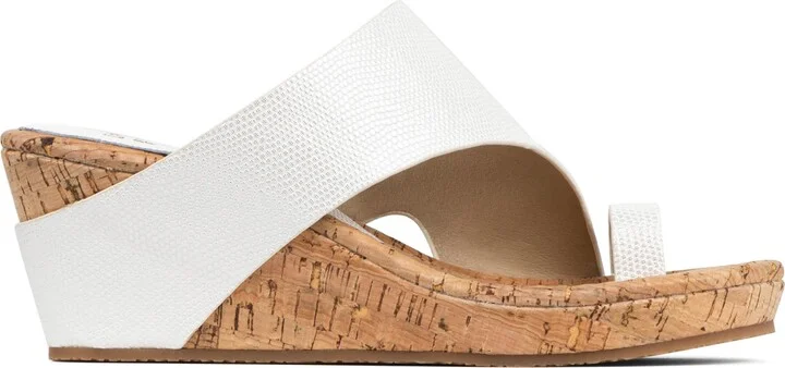 Gyer Wedge Sandal - Image 11