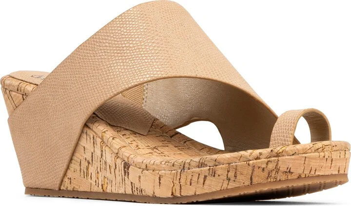 Gyer Wedge Sandal