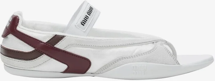 Gymnasium Flat Sandals