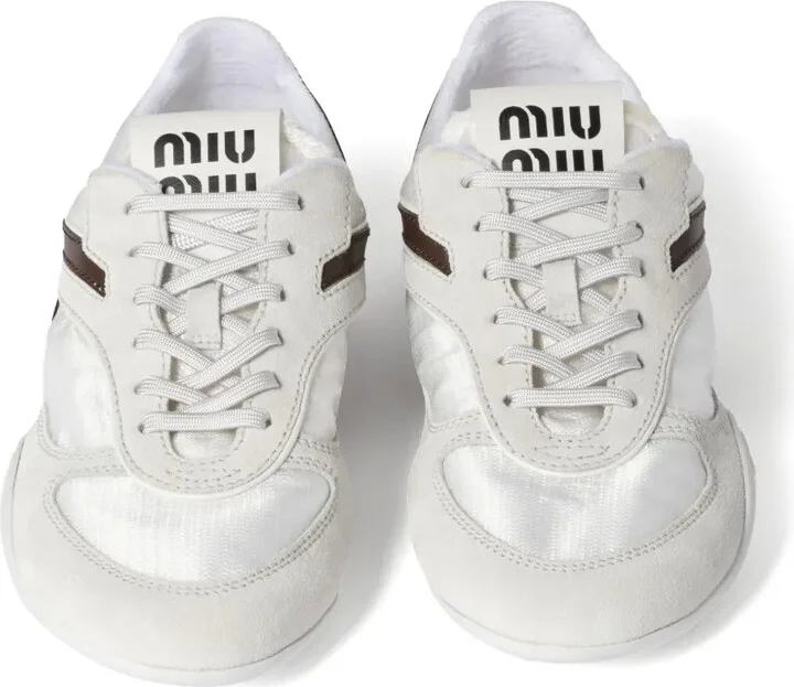 Gymnasium sneakers - Image 4