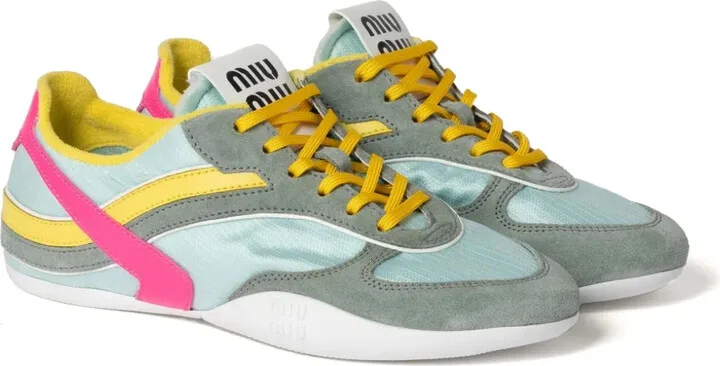 Gymnasium sneakers - Image 2