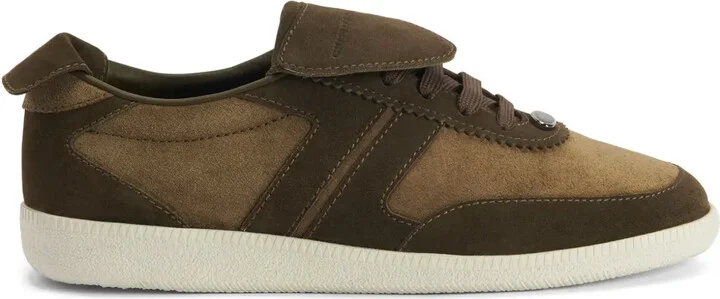 GZ League sneakers