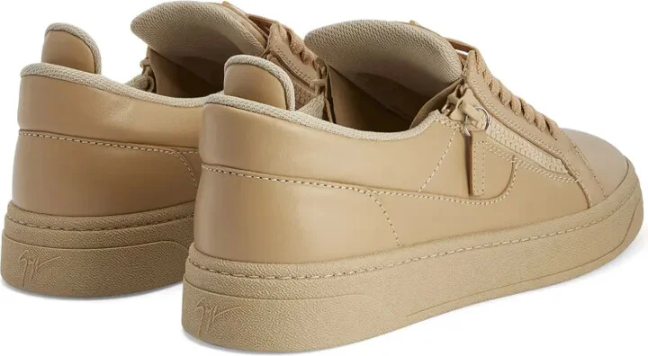 GZ94 logo-plaque leather sneakers - Image 3
