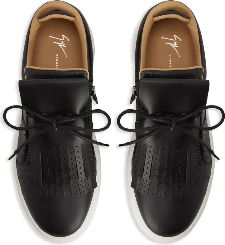 GZ94 low-top leather sneakers - Image 4