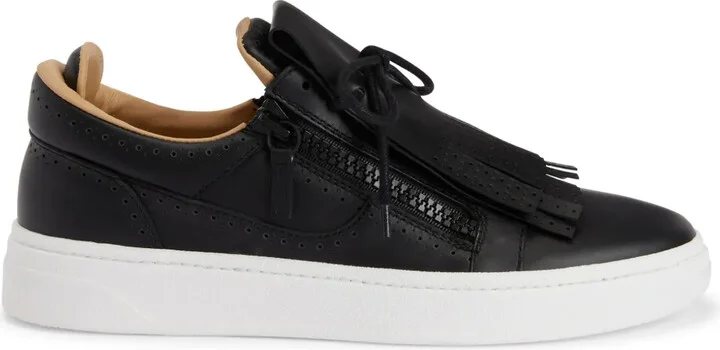 GZ94 low-top leather sneakers