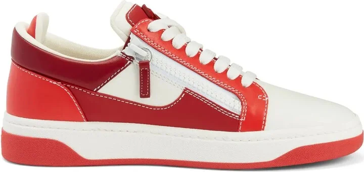 GZ94 low-top sneakers