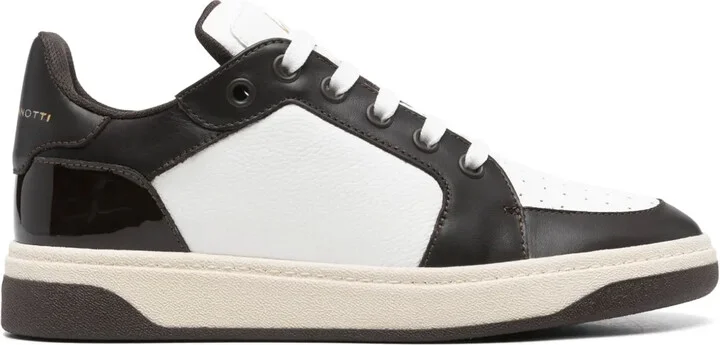 GZ94 sneakers