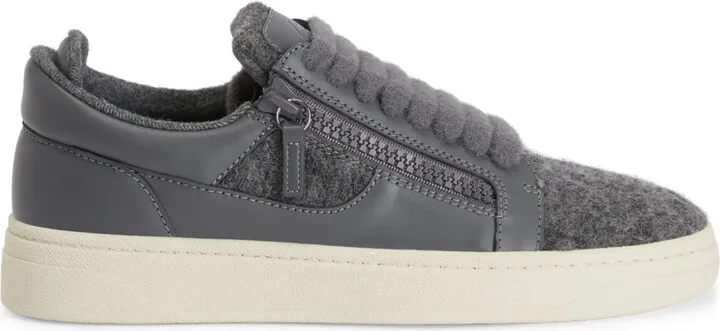 GZ94 sneakers