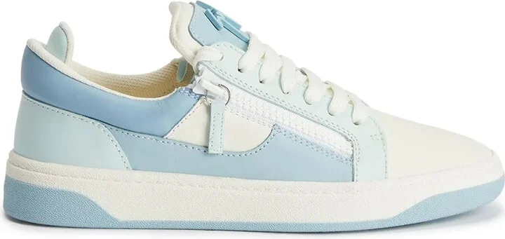 GZ94 sneakers
