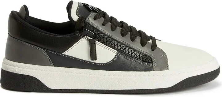 GZ94 sneakers