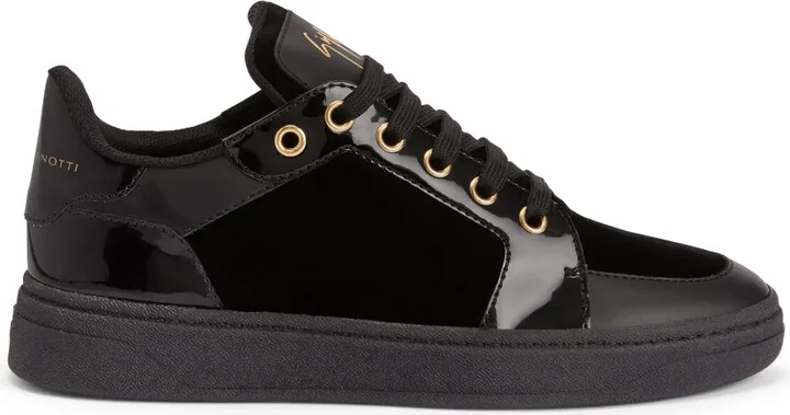 GZ94 sneakers