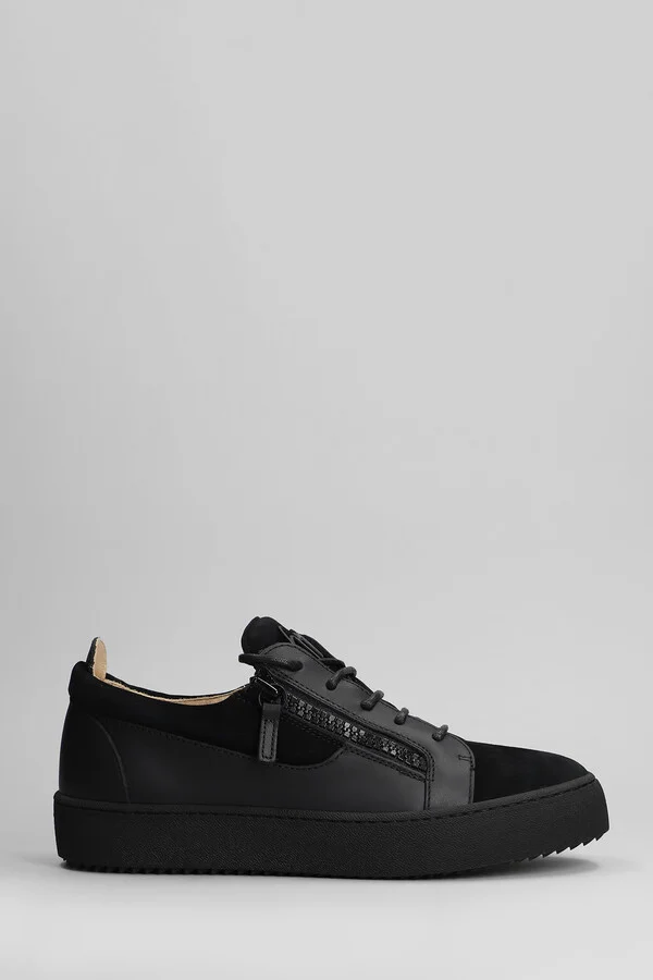Gz94 Sneakers In Black Suede