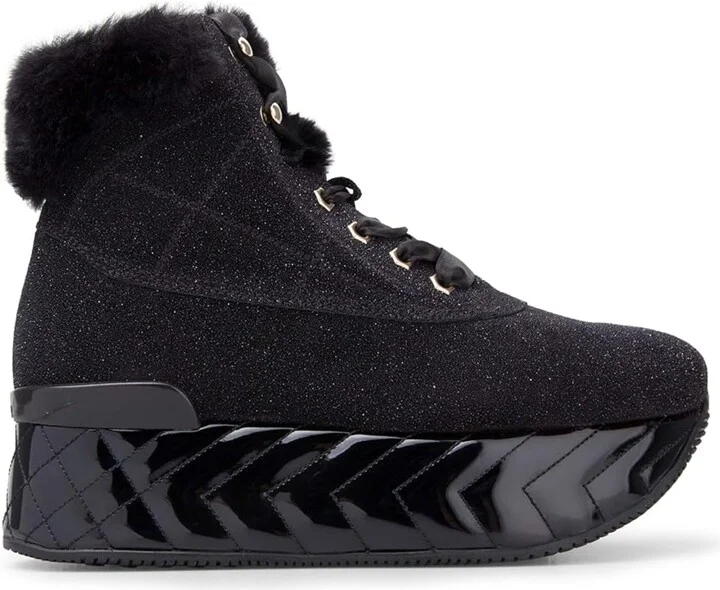 H389 Max Boots